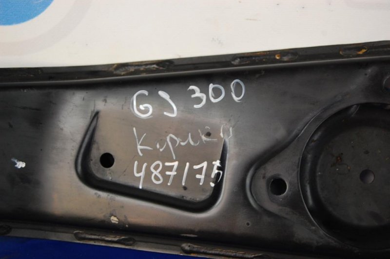 Кронштейн КПП GS350 GS300 05-11