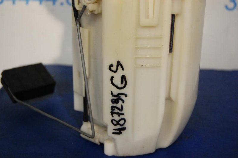 Топливный насос IS250/350 05-13