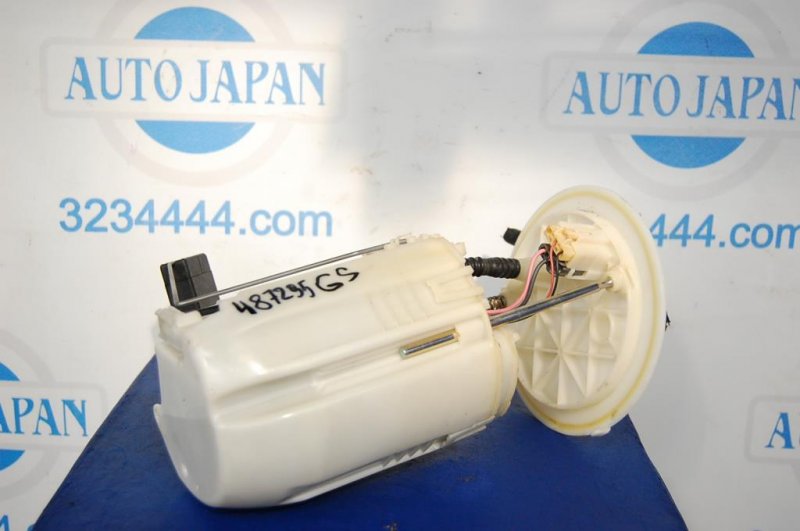 Топливный насос LEXUS IS250/350 05-13 Б/У