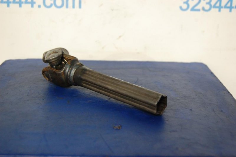 Запчасть рулевой карданчик SUZUKI KIZASHI 09-14 Б/У Рулевой карданчик SUZUKI KIZASHI 09-14 Б/У