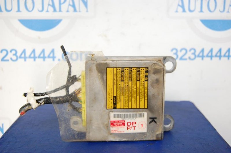 Блок управления AIRBAG TOYOTA CAMRY 30 02-06 89170-06180 Б/У