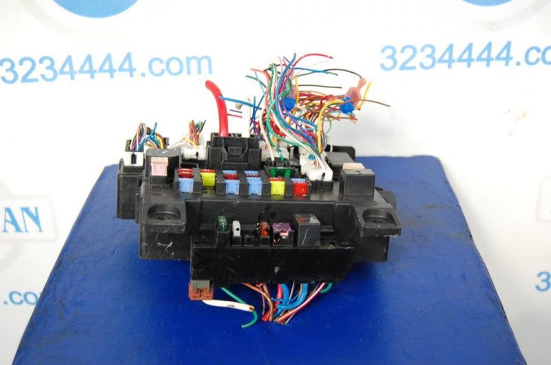 Блок предохранителей салон LANCER X 10 07-15