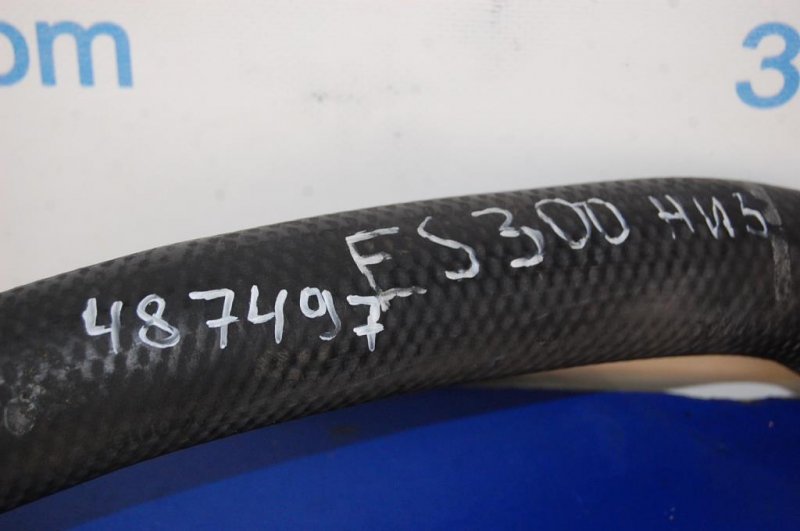 Патрубок системы охлаждения ES300 ES330 01-06