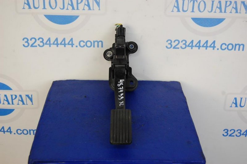 Педаль газа OUTLANDER XL 05-13