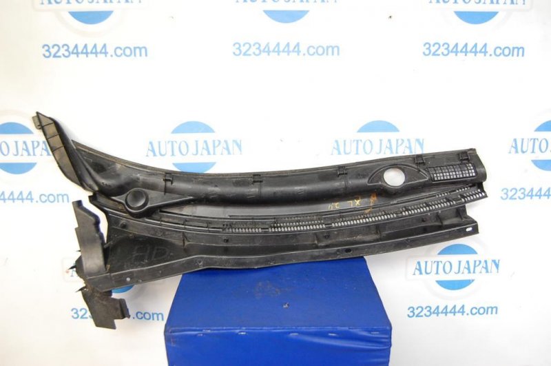 Пластик под лобовое стекло / Жабо левый MITSUBISHI OUTLANDER XL 05-13 Пластик под лобовое стекло / Жабо левый MITSUBISHI OUTLANDER XL 05-13