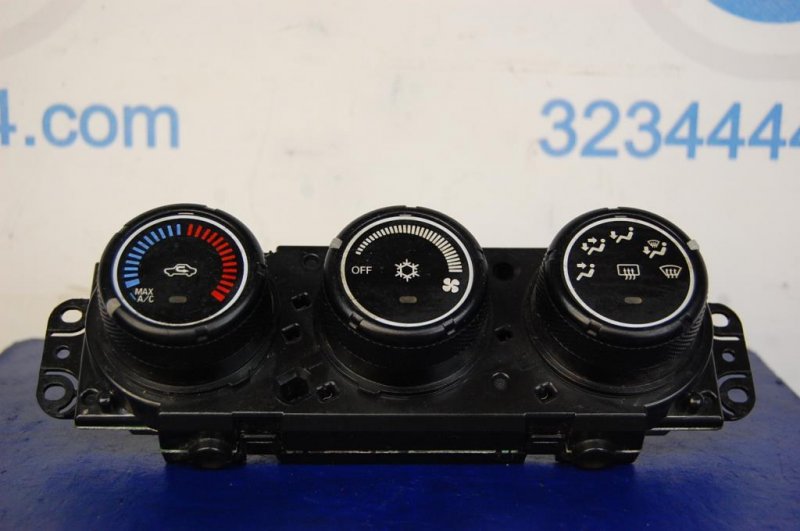 Блок управления печкой MITSUBISHI OUTLANDER XL 05-13 Б/У