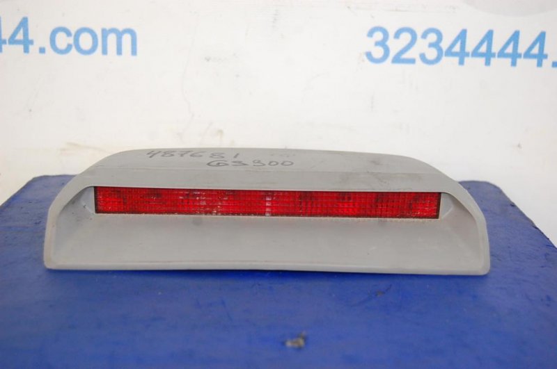 Запчасть стоп-сигнал LEXUS GS350 GS300 05-11 81006-30011-C0 Б/У Стоп-сигнал LEXUS GS350 GS300 05-11 81006-30011-C0 Б/У