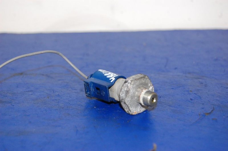 Датчик давления масла ДВС OUTLANDER XL 05-13