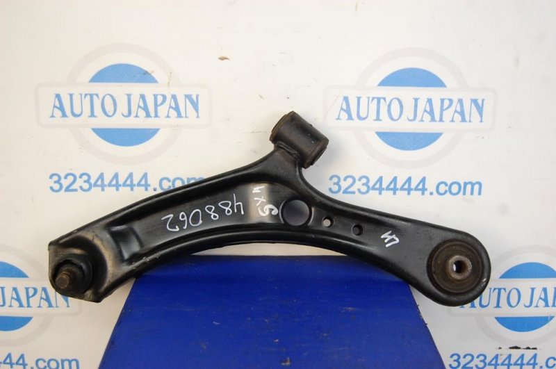 Рычаг передней подвески нижний передний левый SUZUKI SX4 06-13 45202-54L20 Б/У