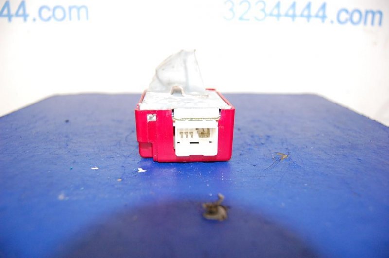 Блок управления центральным замком GS350 GS300 05-11 Блок управления центральным замком GS350 GS300 05-11