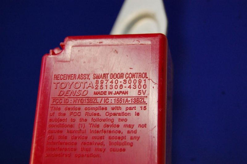 Блок управления центральным замком GS350 GS300 05-11 Блок управления центральным замком GS350 GS300 05-11