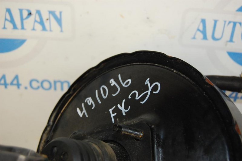 Вакуумный усилитель тормозов FX S50 03-08