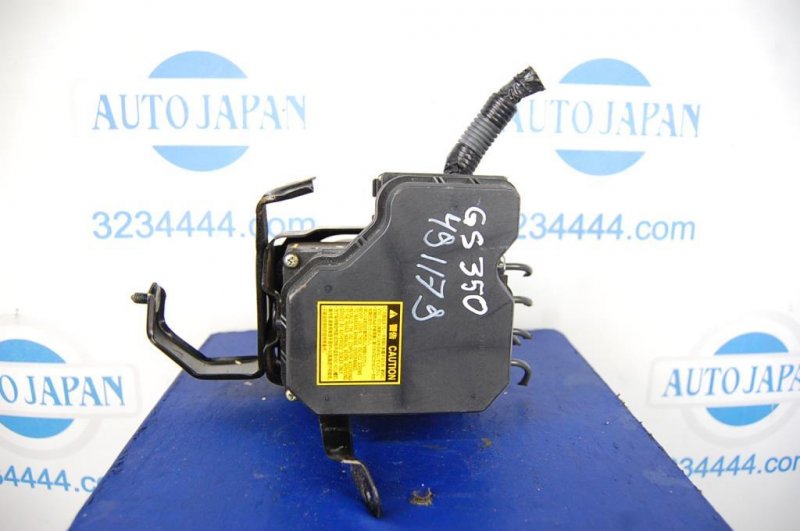 Запчасть блок abs LEXUS GS350 GS300 05-11 44540-30340 Б/У Блок ABS LEXUS GS350 GS300 05-11 44540-30340 Б/У