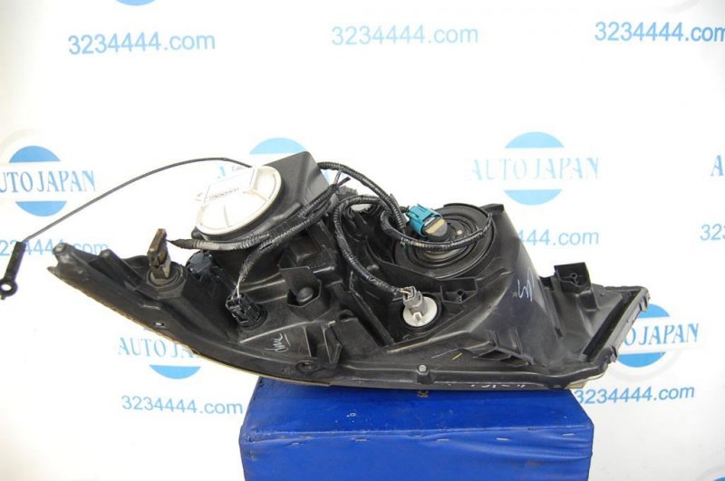 Фара передняя правая MDX (YD2) 06-13 YD2 Фара передняя правая MDX (YD2) 06-13 YD2