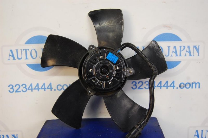 Вентилятор основного радиатора левый MITSUBISHI OUTLANDER XL 05-13 Вентилятор основного радиатора левый MITSUBISHI OUTLANDER XL 05-13