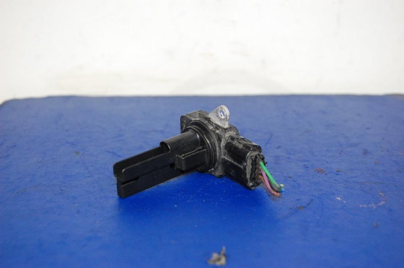 Расходомер воздуха IS250/350 05-13 Расходомер воздуха IS250/350 05-13