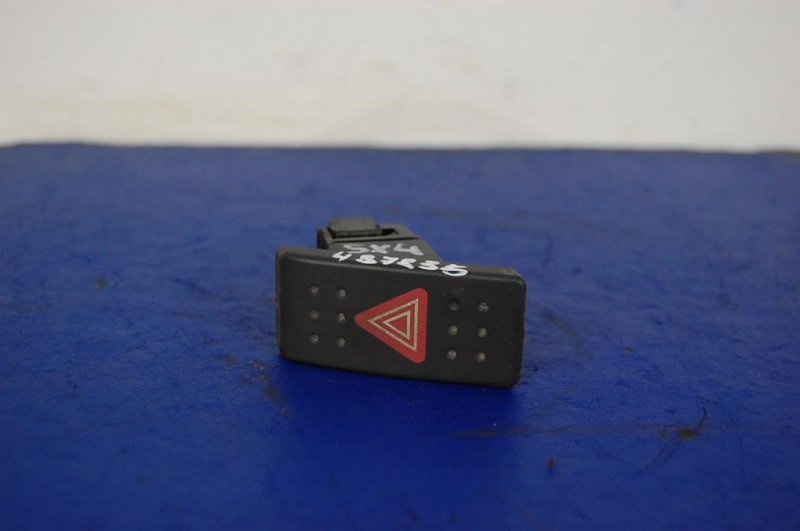 Кнопка аварийной сигнализации SUZUKI SX4 06-13 Б/У