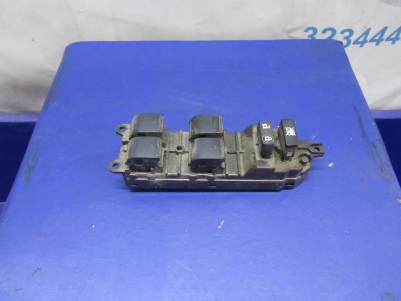 Запчасть блок управления стеклоподъемниками передний левый LEXUS ES350 06-12 84040-33070 Б/У Блок управления стеклоподъемниками передний левый LEXUS ES350 06-12 84040-33070 Б/У