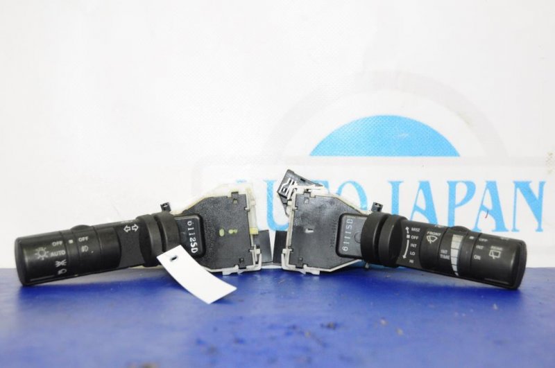 Запчасть подрулевой переключатель INFINITI FX S50 03-08 Б/У Подрулевой переключатель INFINITI FX S50 03-08 Б/У