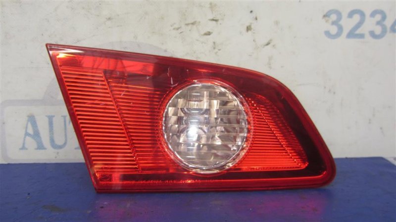 Фонарь внутренний задний левый INFINITI G35 03-07 26545-AC500 Б/У