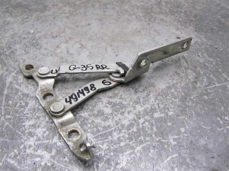 Запчасть петля крышки багажника левая INFINITI G35 03-07 Б/У Петля крышки багажника левая INFINITI G35 03-07 Б/У