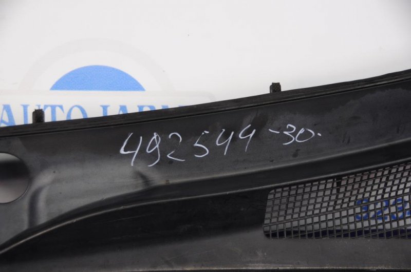 Пластик под лобовое стекло / Жабо CAMRY 30 02-06