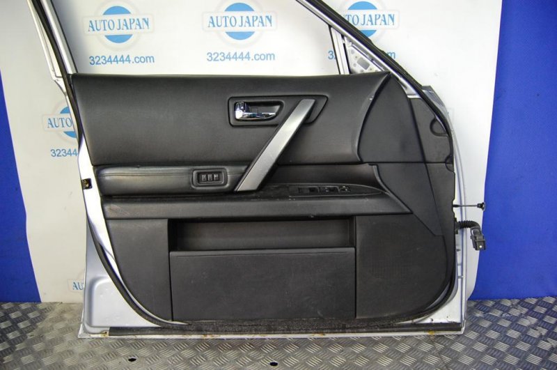 Дверь передняя левая FX S50 03-08