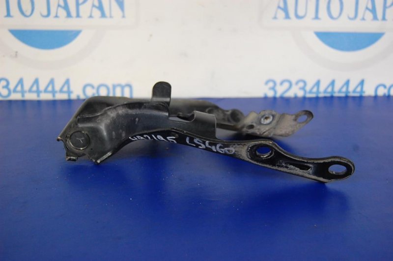 Петля капота правая LEXUS LS460 06-12 Петля капота правая LEXUS LS460 06-12