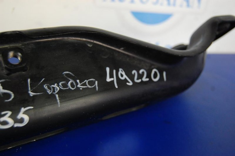 Кронштейн КПП G35 03-07