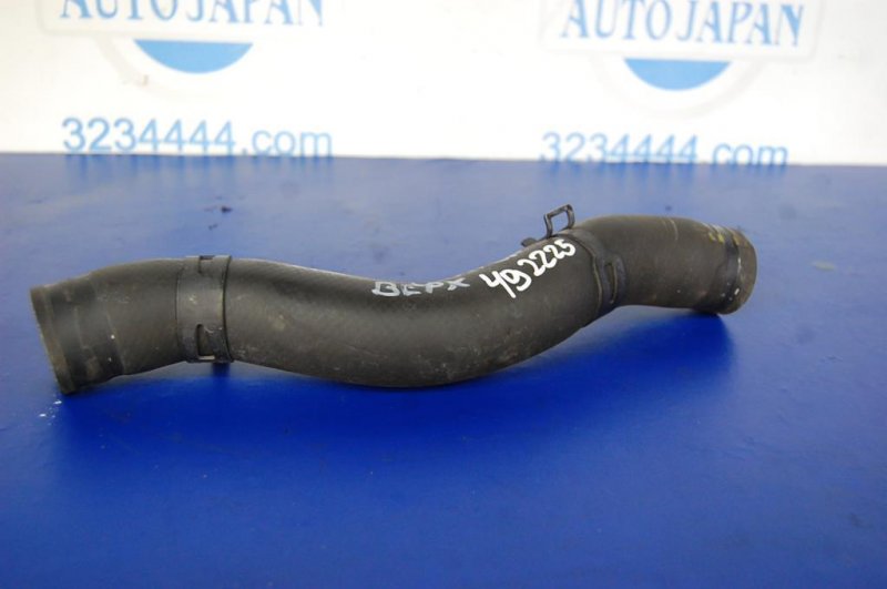 Запчасть патрубок системы охлаждения MITSUBISHI OUTLANDER XL 05-13 Б/У Патрубок системы охлаждения MITSUBISHI OUTLANDER XL 05-13 Б/У