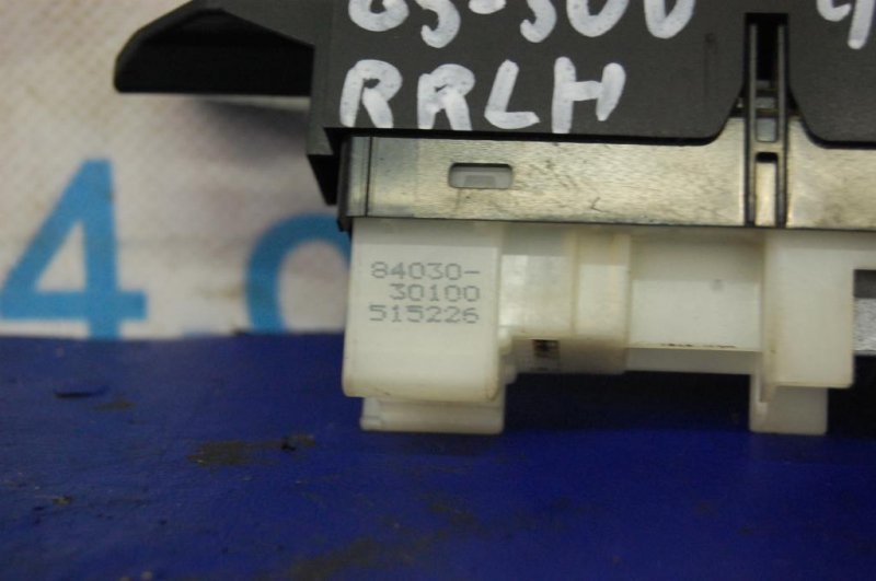 Кнопка стеклоподъемника GS350 GS300 05-11