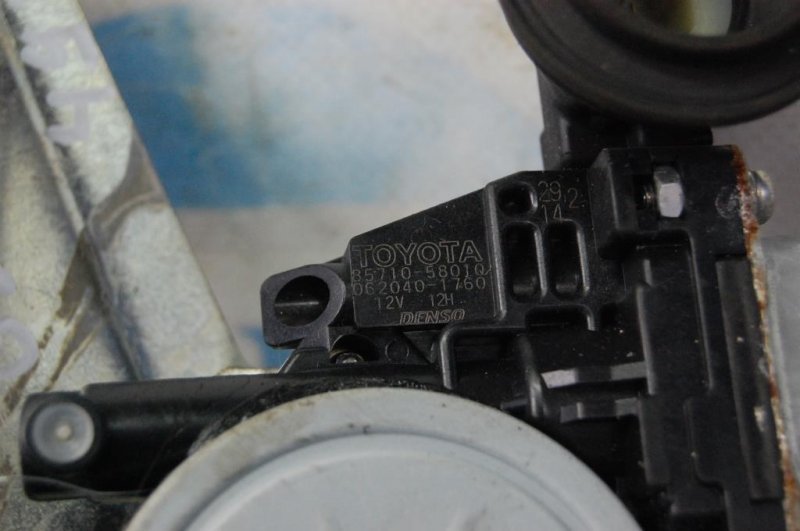 Стеклоподъемник задний левый LEXUS GS350 GS300 05-11