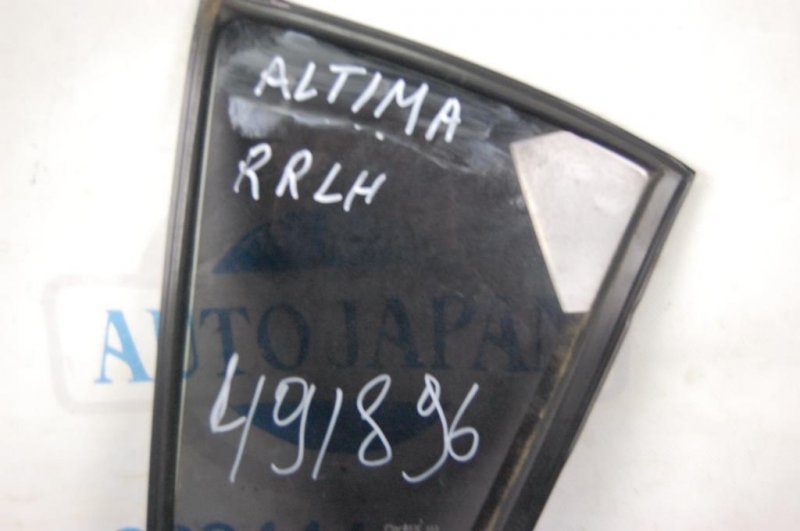 Стекло двери глухое заднее левое ALTIMA L32 07-12