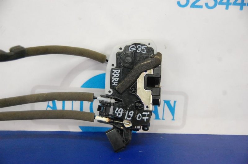 Замок двери задний правый INFINITI G25/G35/G37/Q40 06-14 82500-JK000 Б/У