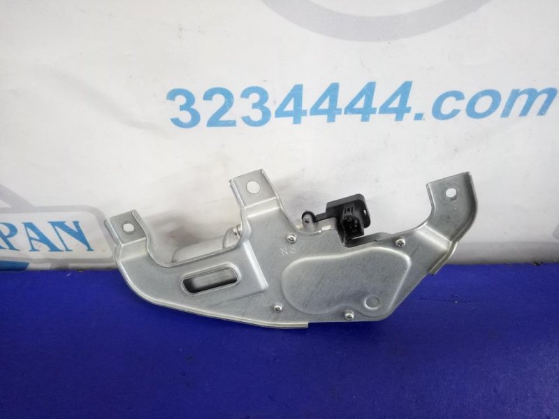 Моторчик стеклоочистителя задний SX4 06-13