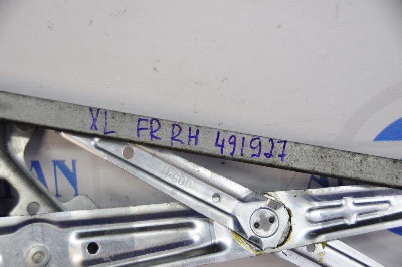 Стеклоподъемник передний правый OUTLANDER XL 05-13 Стеклоподъемник передний правый OUTLANDER XL 05-13