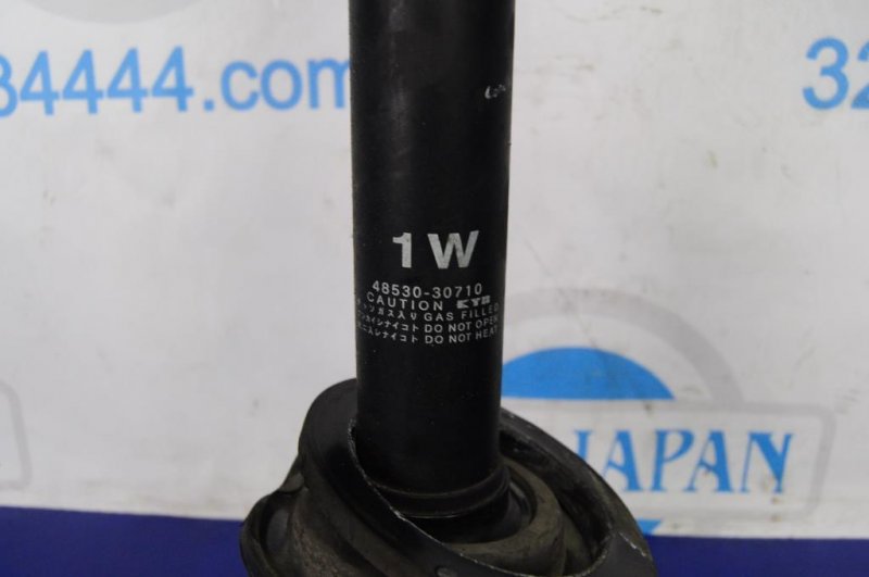 Амортизатор задний левый LEXUS GS350 GS300 05-11