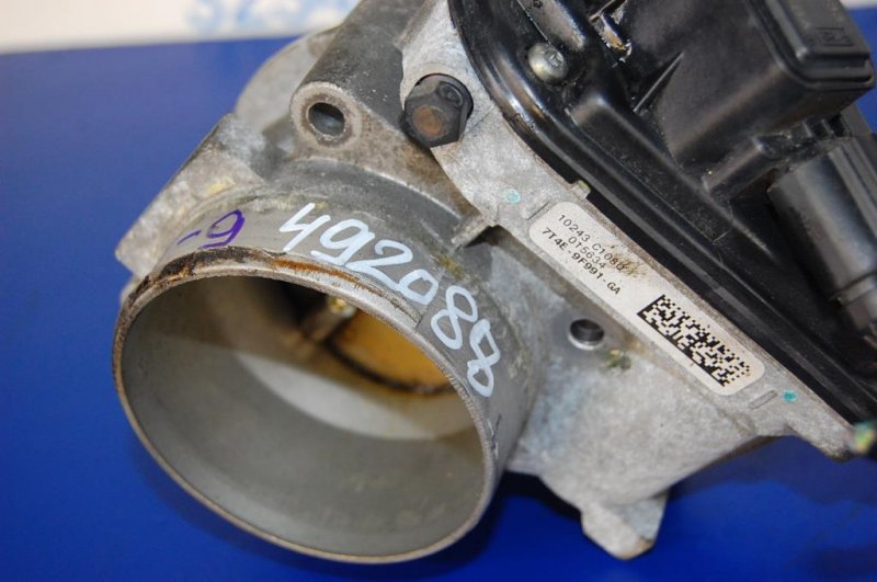 Дроссельная заслонка CX-9 06-16