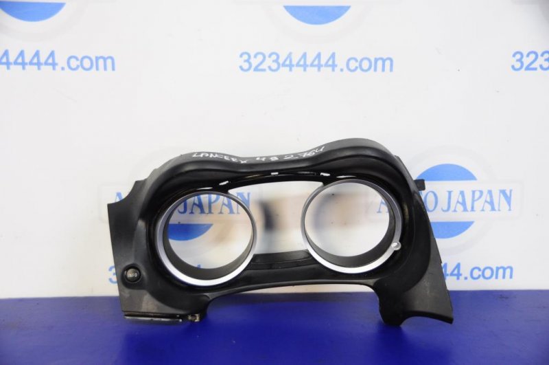 Накладка торпедо MITSUBISHI LANCER X 10 07-15 8060A047XA Б/У