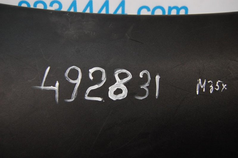 Воздухозаборник M35/M45 04-10