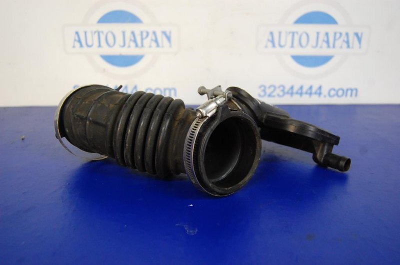 Запчасть патрубок воздушного фильтра NISSAN TIIDA/VERSA C11 04-11 Б/У Патрубок воздушного фильтра NISSAN TIIDA/VERSA C11 04-11 Б/У