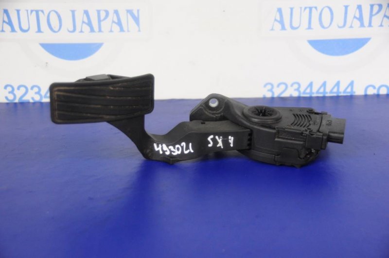 Педаль газа SUZUKI SX4 06-13 Б/У