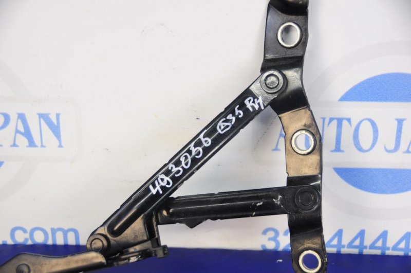 Петля крышки багажника правая G35 03-07