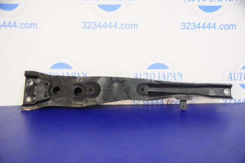 Балка двигателя продольная MITSUBISHI OUTLANDER XL 05-13