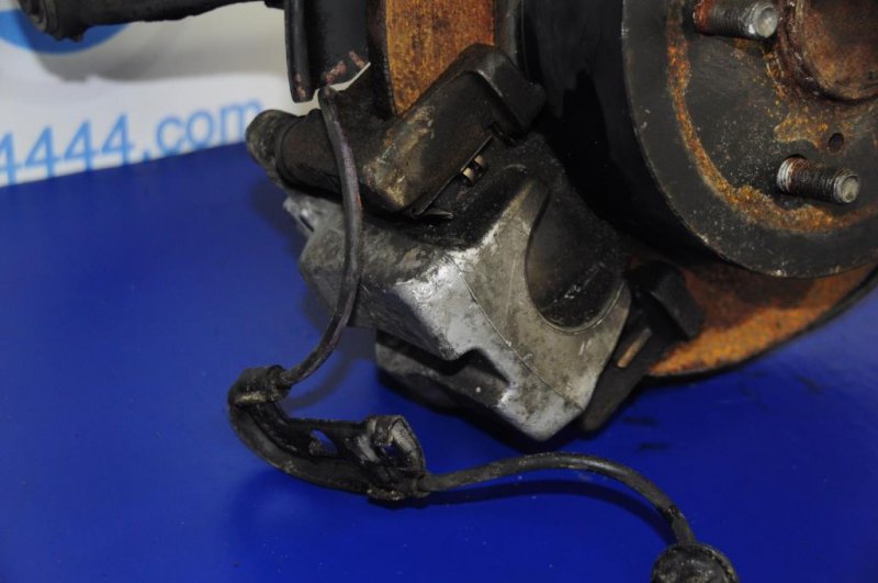 Запчасть суппорт тормозной задний левый TOYOTA CAMRY 40 06-11 47850-33211 Б/У Суппорт тормозной задний левый TOYOTA CAMRY 40 06-11 47850-33211 Б/У