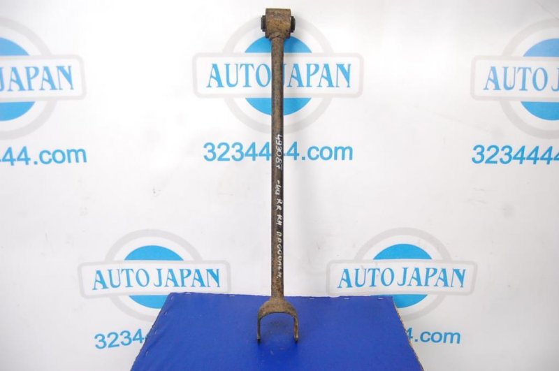 Рычаг задней подвески продольный задний правый TOYOTA CAMRY 40 06-11 Б/У