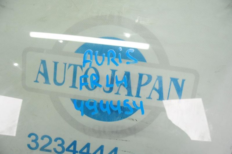 Запчасть стекло двери переднее левое TOYOTA AURIS 06-12 68102-02230 Б/У Стекло двери переднее левое TOYOTA AURIS 06-12 68102-02230 Б/У