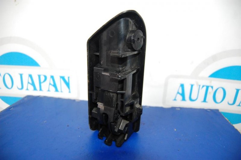 Ручка открывания бензобака CAMRY 40 06-11