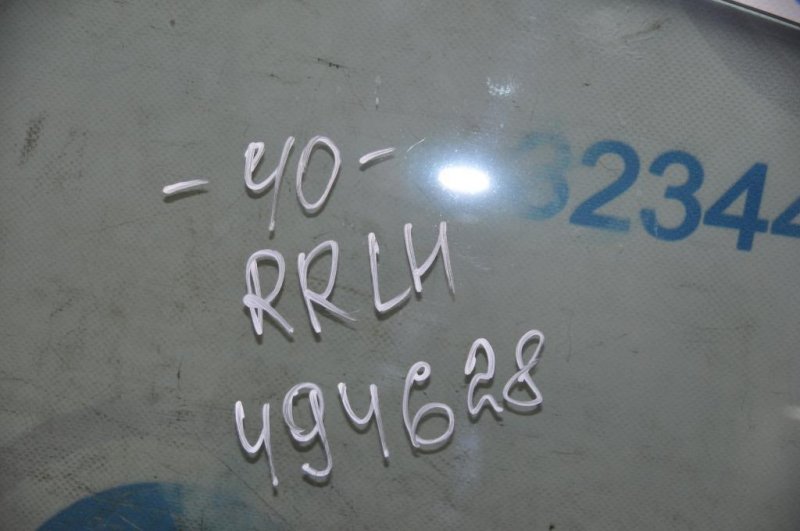 Стекло двери заднее левое TOYOTA CAMRY 40 06-11 Стекло двери заднее левое TOYOTA CAMRY 40 06-11