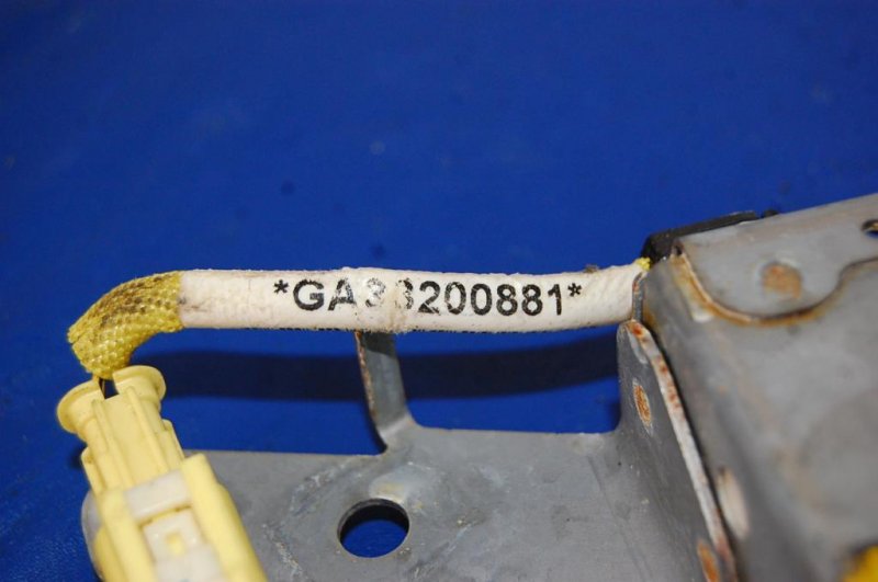 Подушка безопасности в сиденье задняя левая LEXUS GS350 GS300 05-11 Подушка безопасности в сиденье задняя левая LEXUS GS350 GS300 05-11